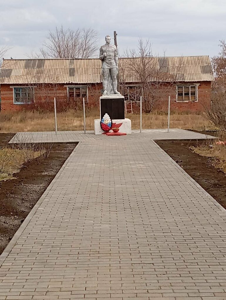 Monument, memorial Воинам-землякам, погибшим в годы Великой Отечественной войны, Orenburg Oblast, photo
