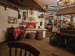 Khutorok korchma (Alekseevskaya Street, 15) ، مقهى