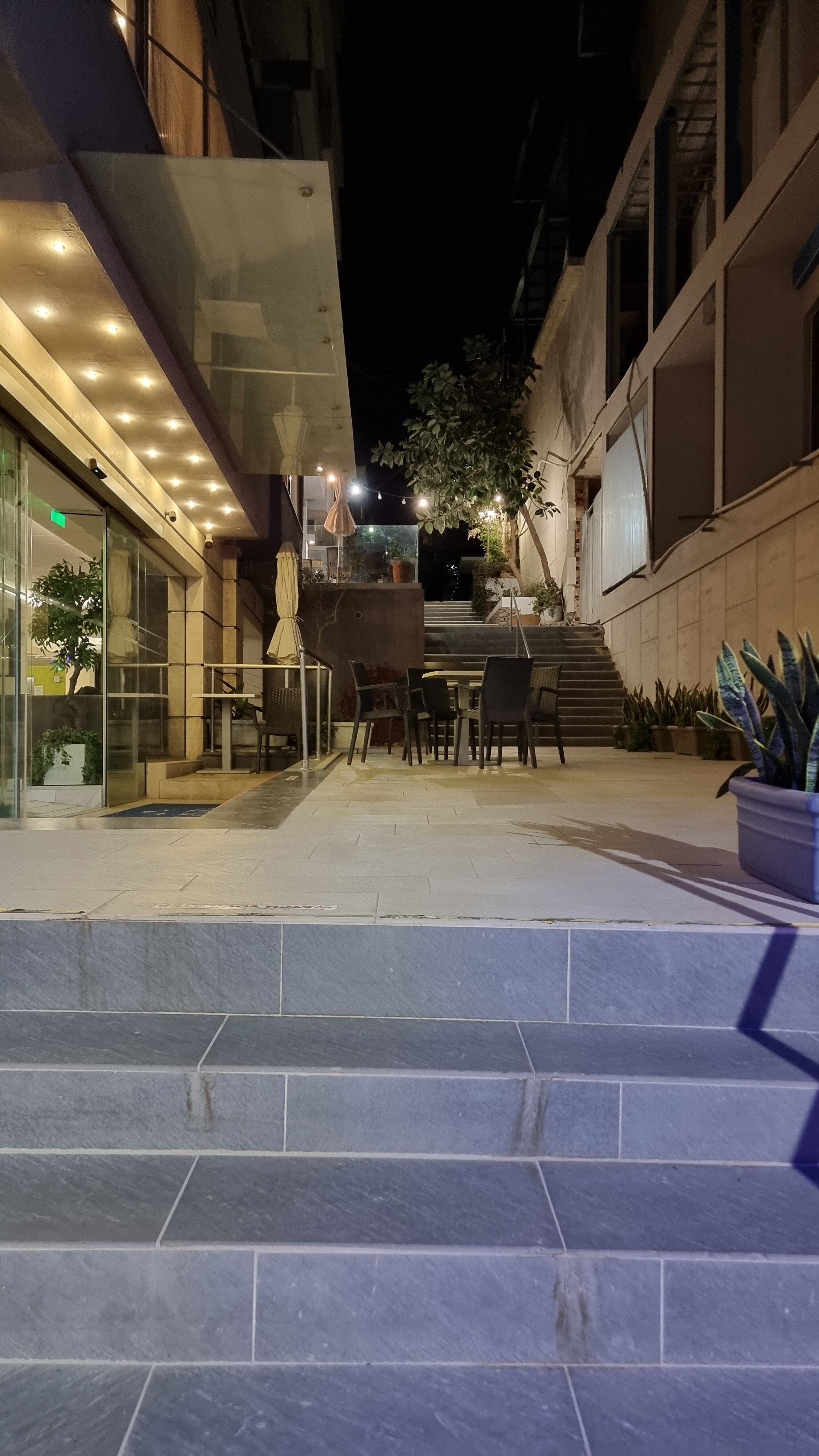 Фото Mistral Bay Hotel