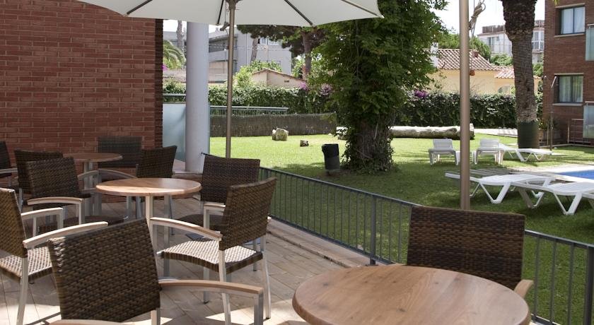 Фото Sg Costa Barcelona Apartments