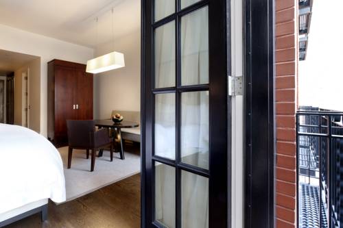 Фото The Mercer Hotel