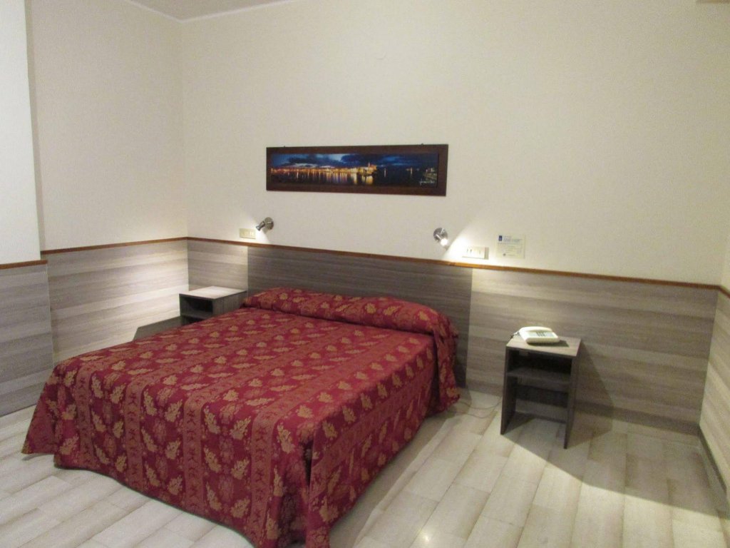 Фото Ibis styles Trani