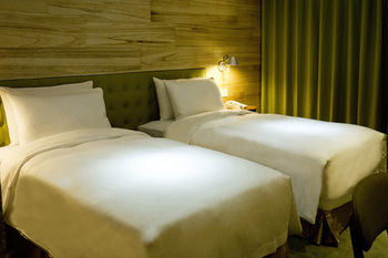 Фото In House Hotel Taichung