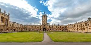 Tom Tower (Oxford, St Aldate's, OX1 EY), landmark, attraction