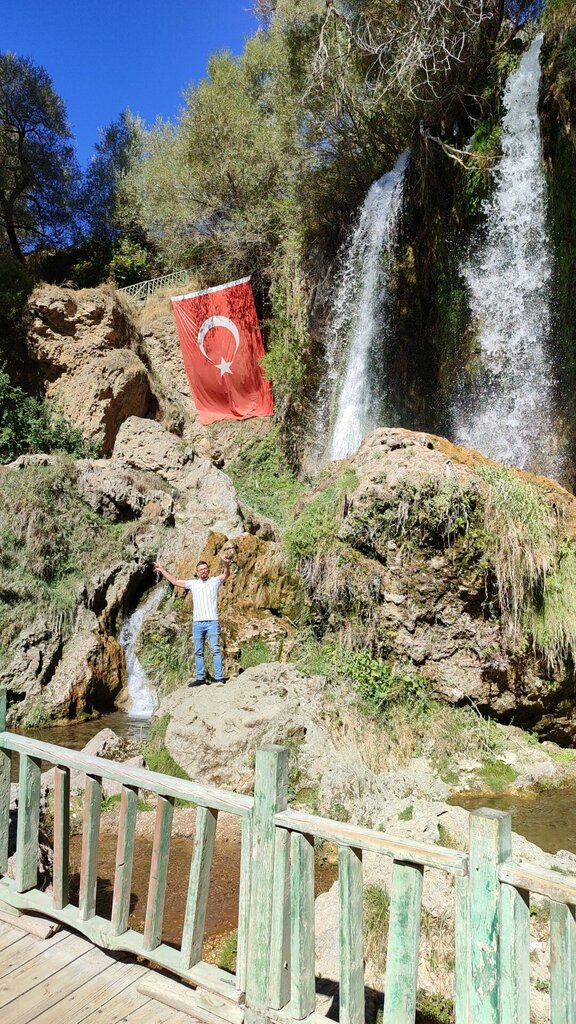 Nature Syzyrsky Waterfall, Gemerek, photo