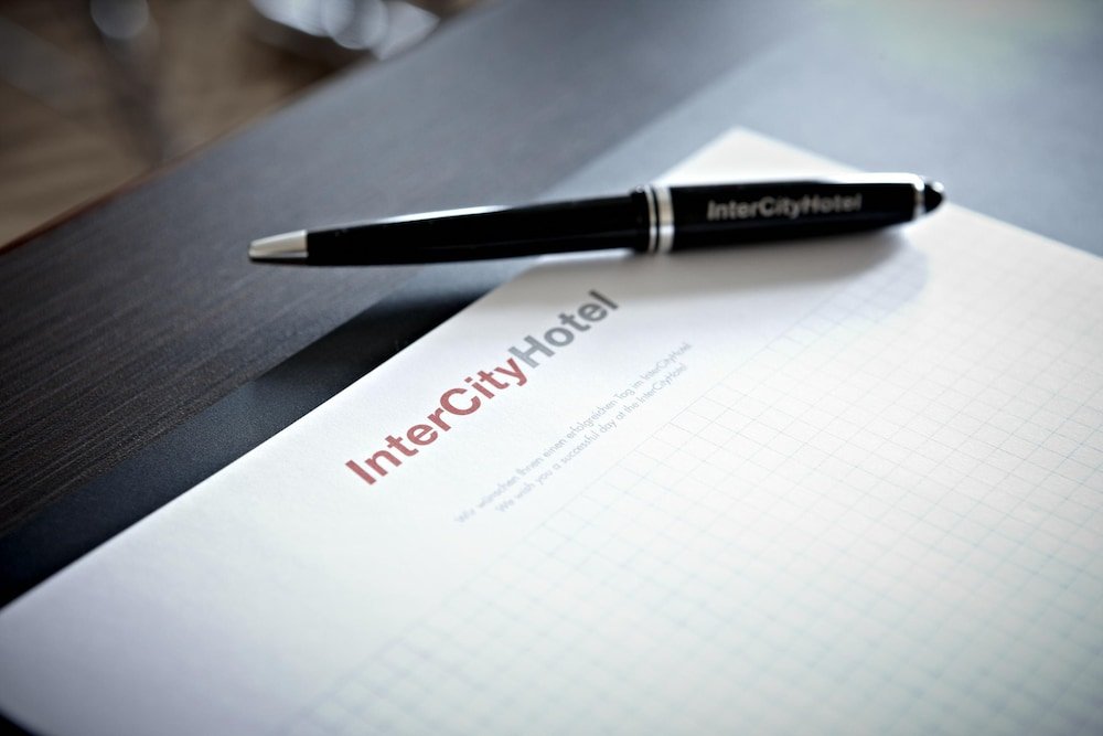 Фото IntercityHotel Hamburg Dammtor-Messe