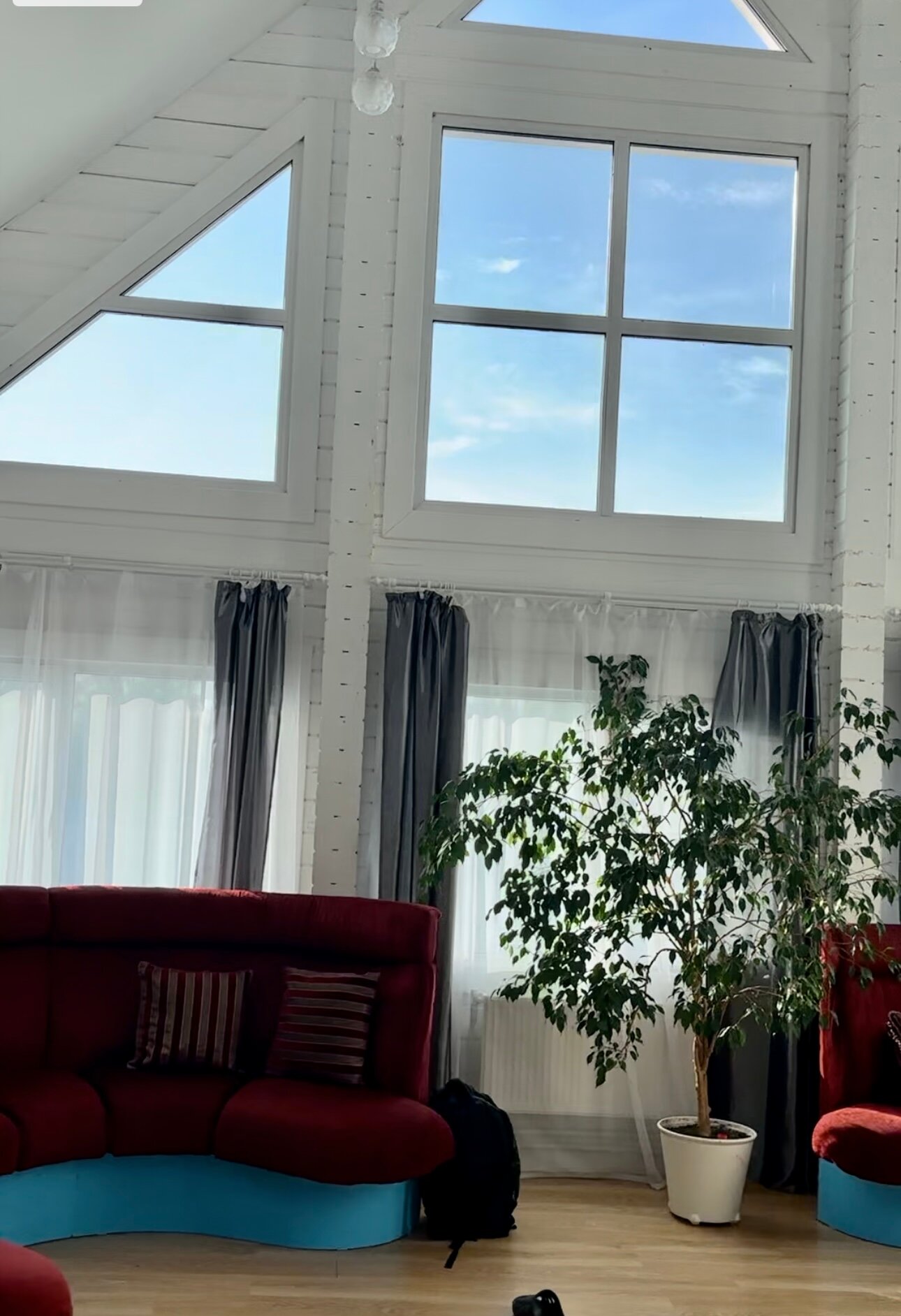 Фото Ontario Village