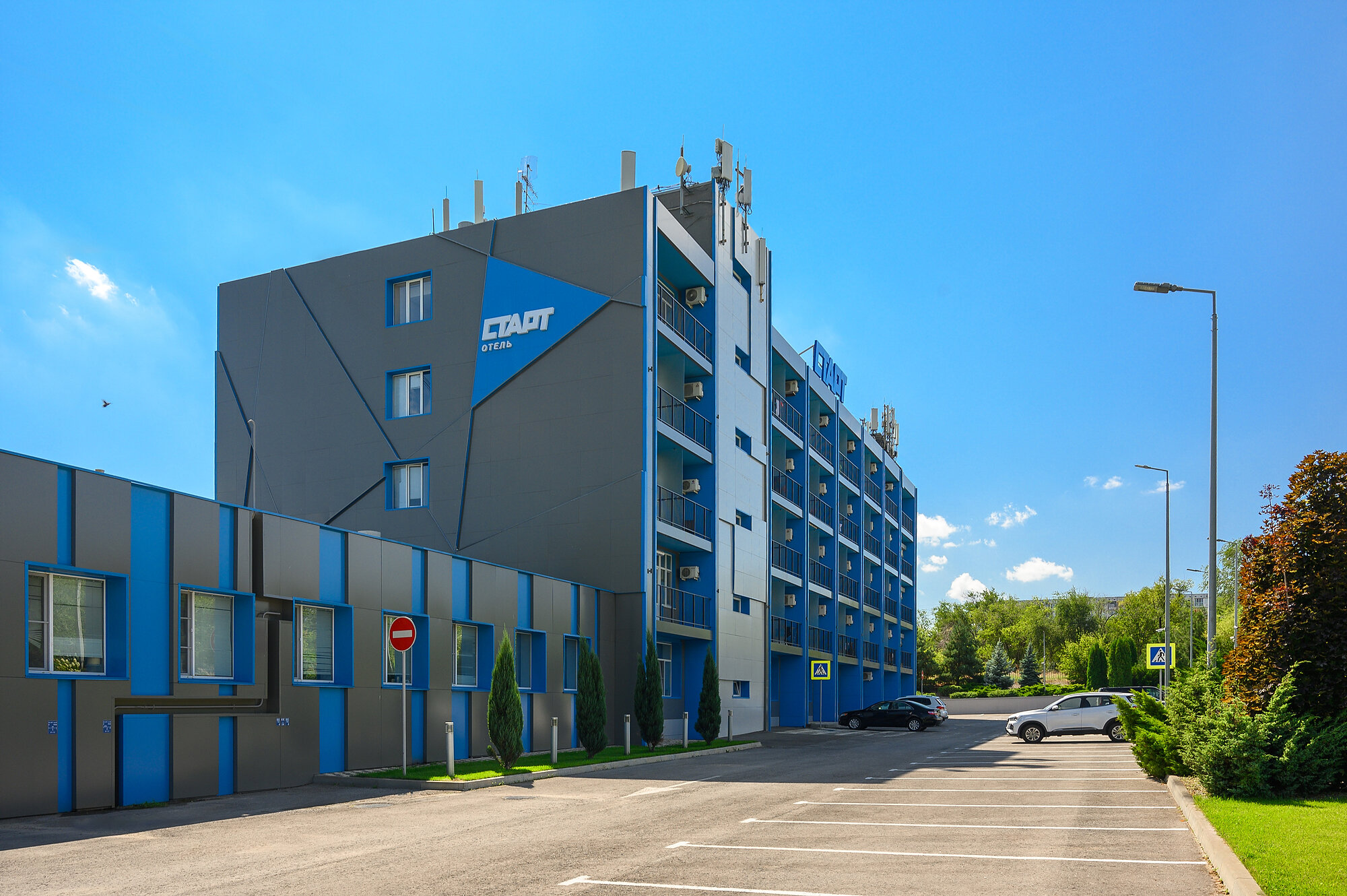 Фото отеля 1