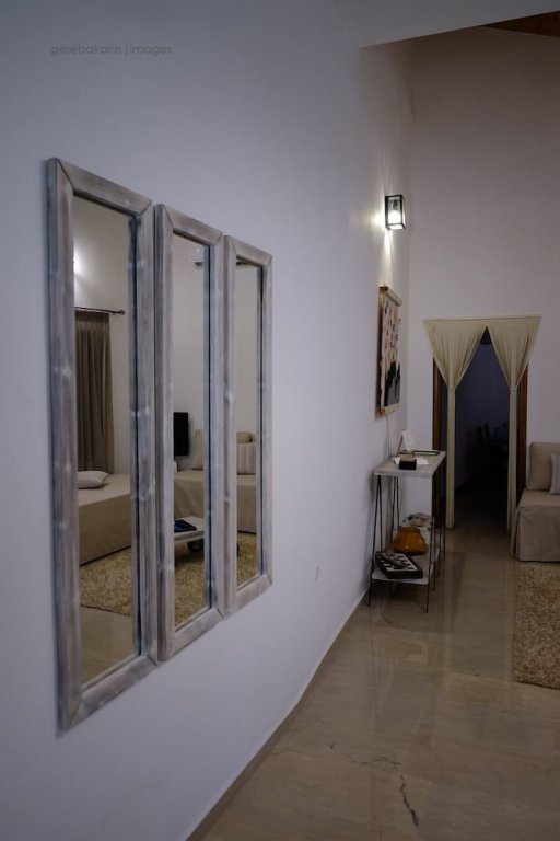 Фото Maya's Boutique Residence