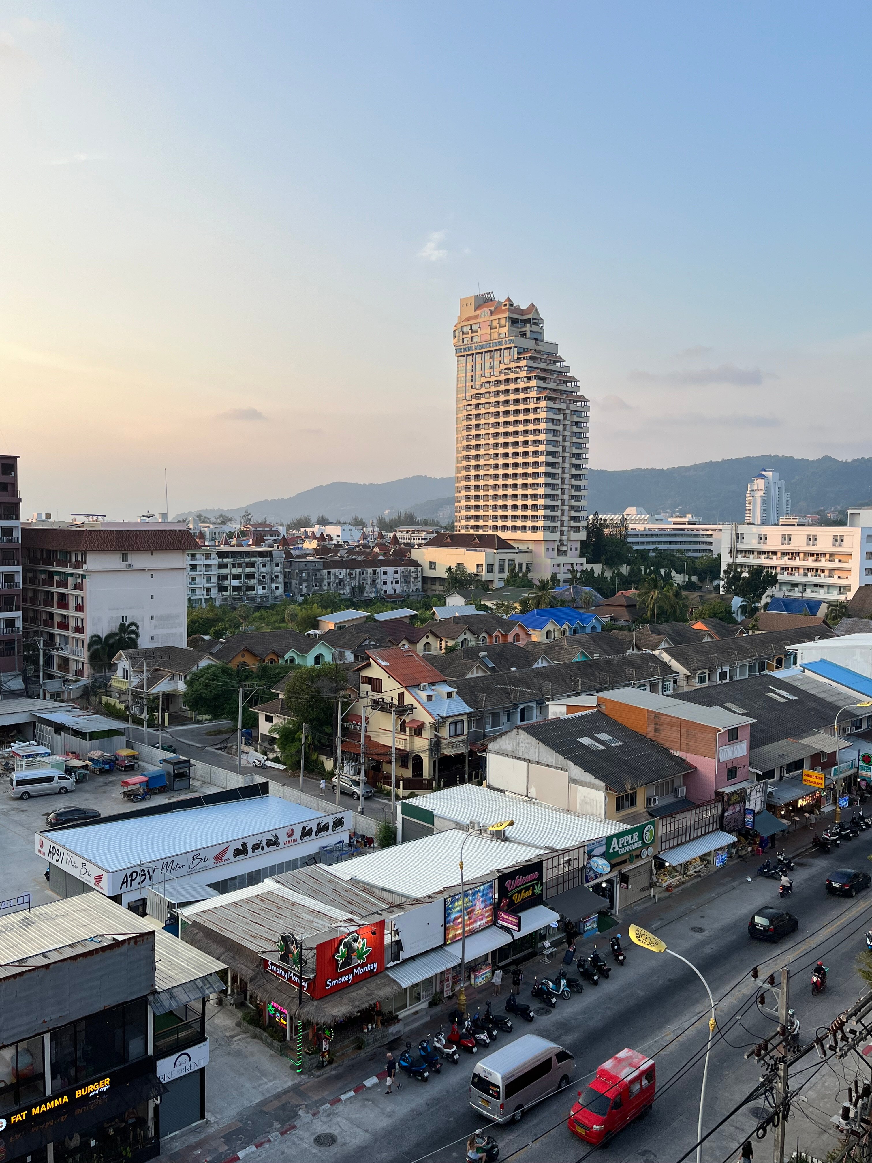 Фото Best Western Patong Beach