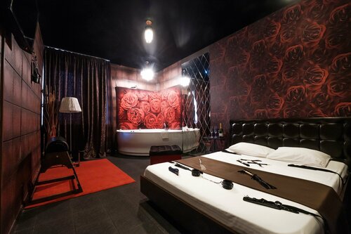 Өте үлкен бөкселер порно