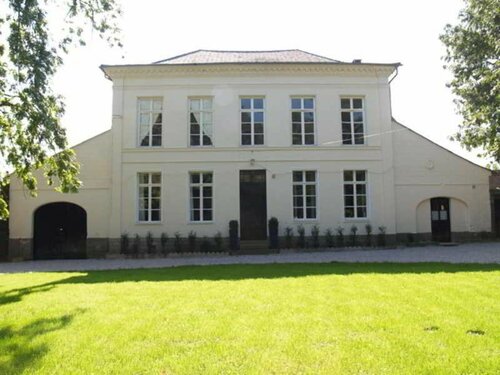 Внешний вид отеля Maison de Plumes- B&b в Эшэне, фото 2