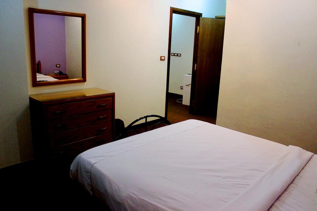 Фото Отель Gaddis Hotel