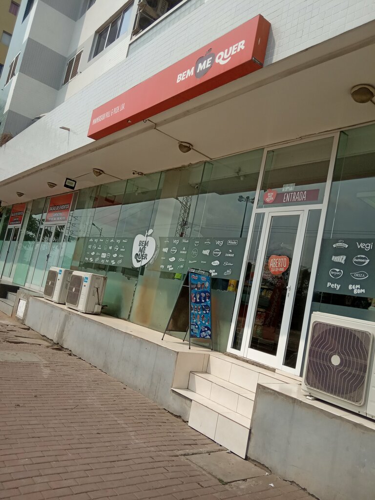 Supermarket Bem Me Quer, Loanda, photo