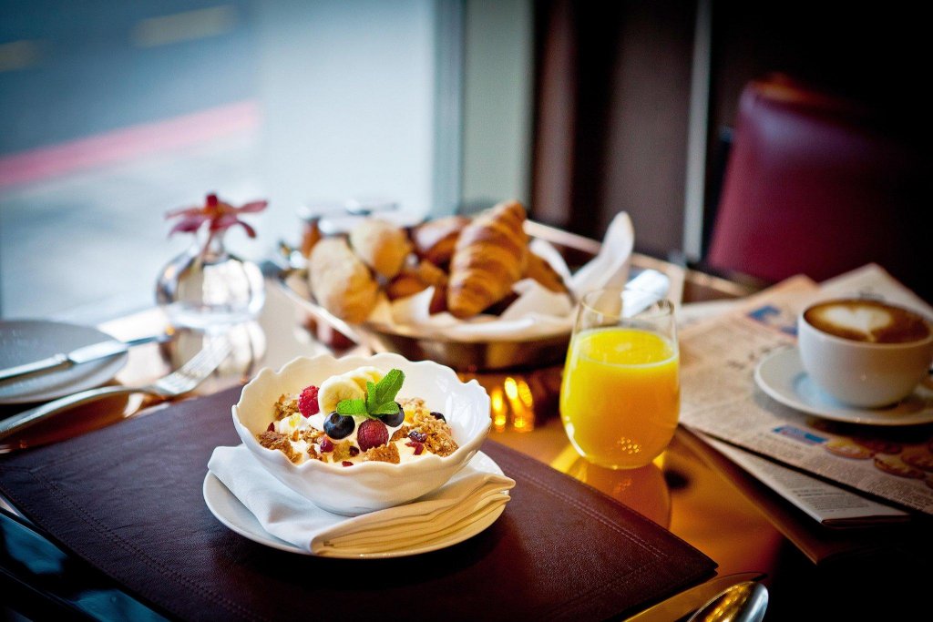 Фото 45 Park Lane - Dorchester Collection