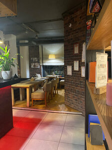 Theory (Pervomayskaya Street, 9/4), restaurant