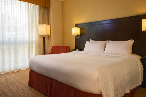 Фото Courtyard by Marriott New York Manhattan/SoHo