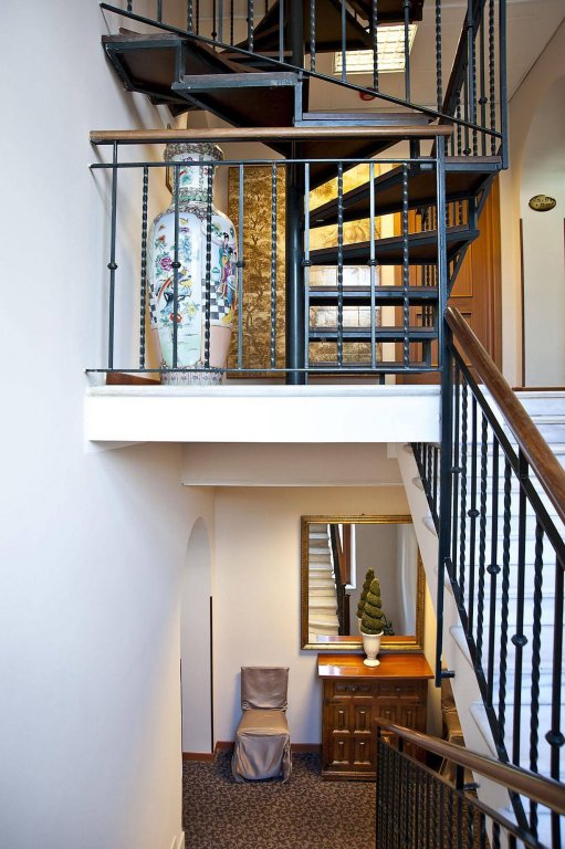 Фото Hotel Arco Di Travertino