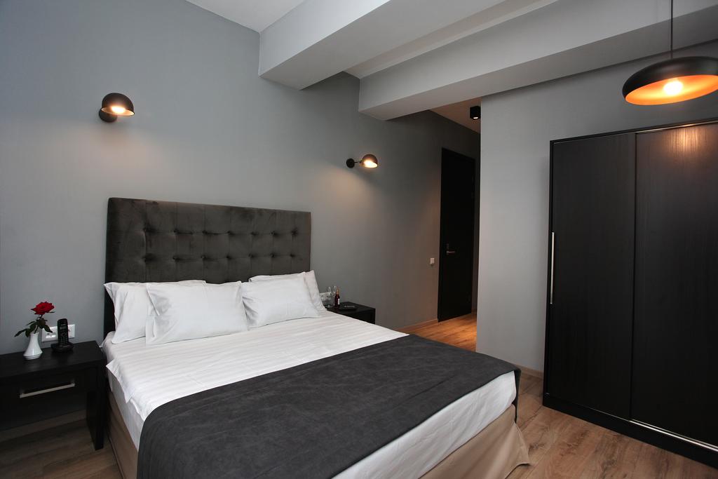 Фото L. M Club Hotel