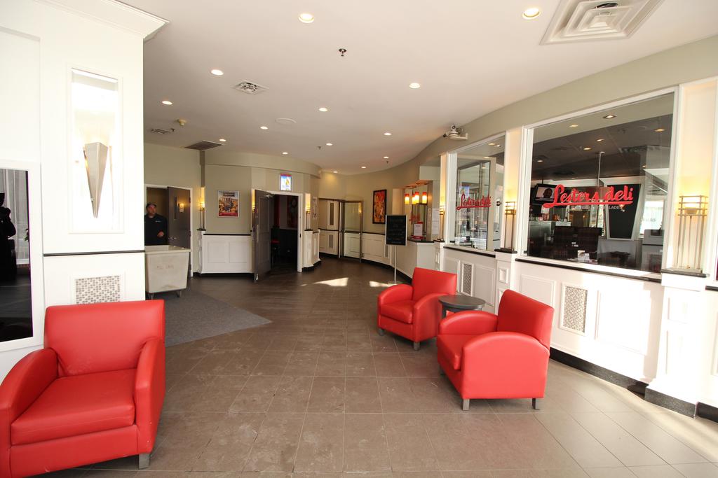 Фото Hotel Chrome Montreal Centre-Ville