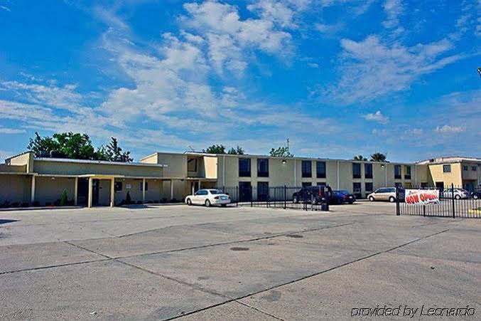 Фото Motel 6 New Orleans - Near Downtown