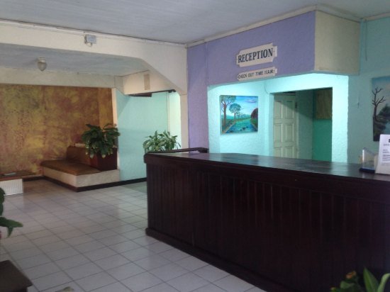 Фото Cariblue Beach Hotel and Scuba Diving Resort