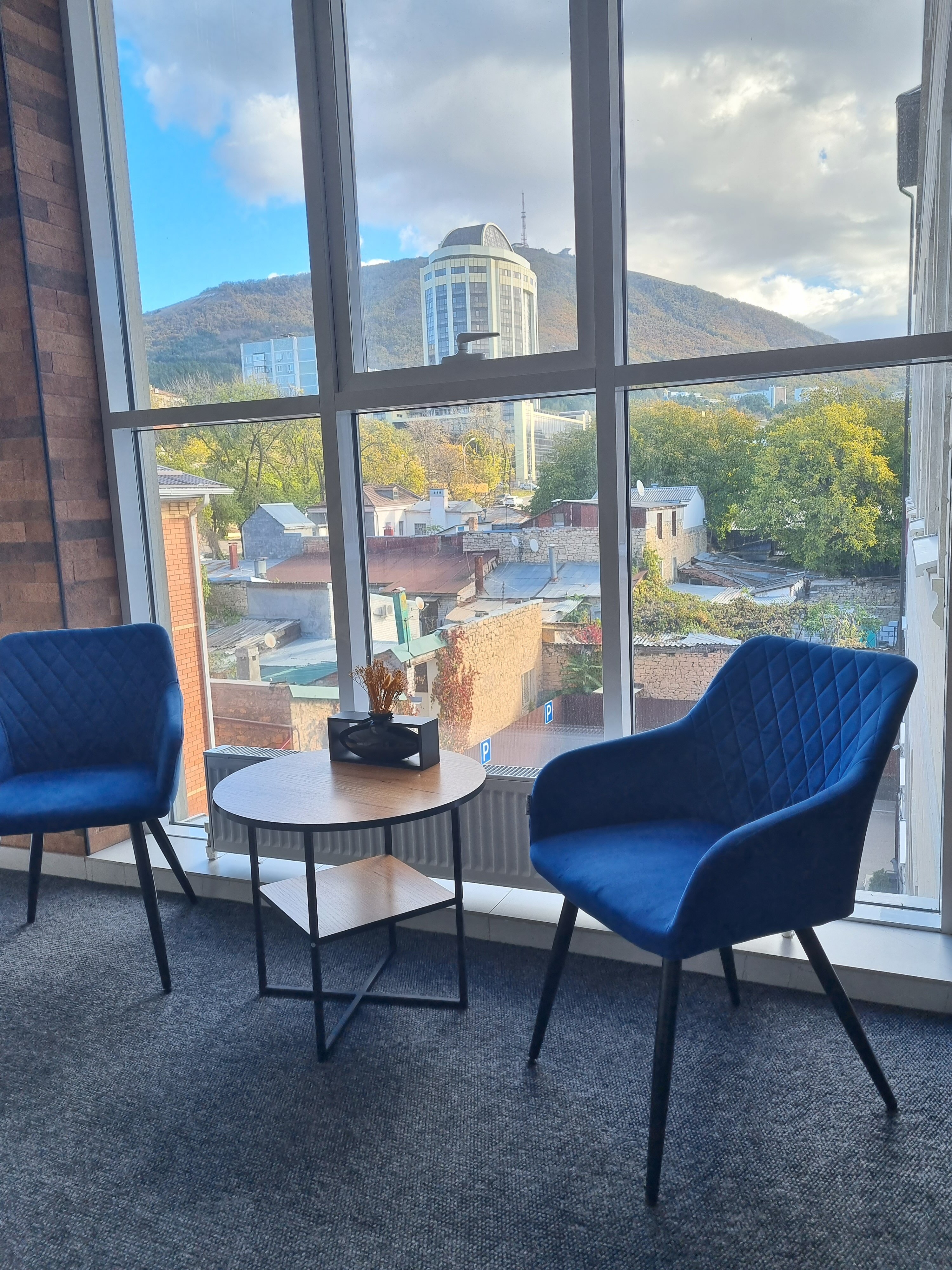 Фото Central City