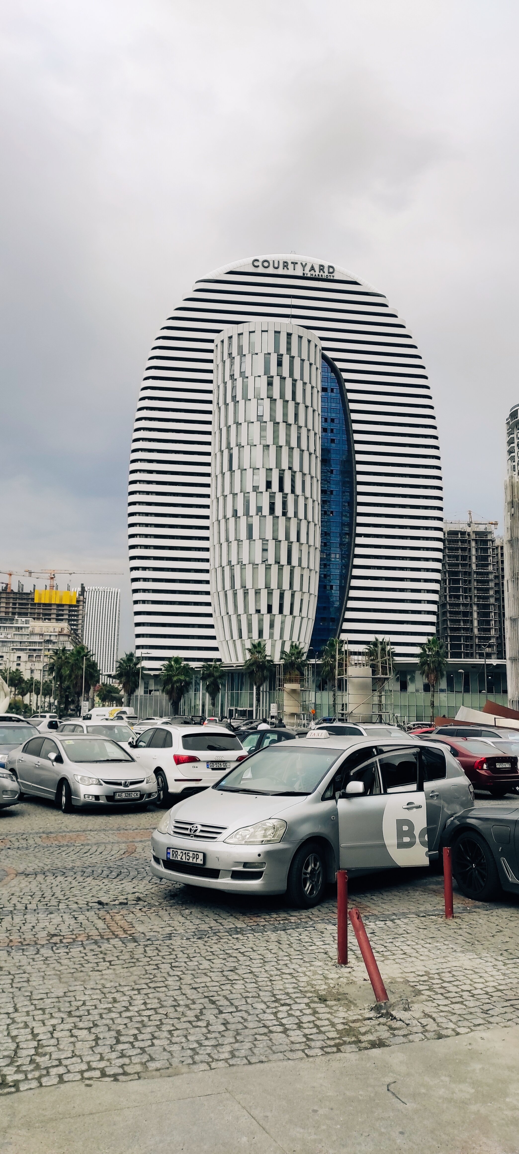 Фото Courtyard by Marriott Batumi