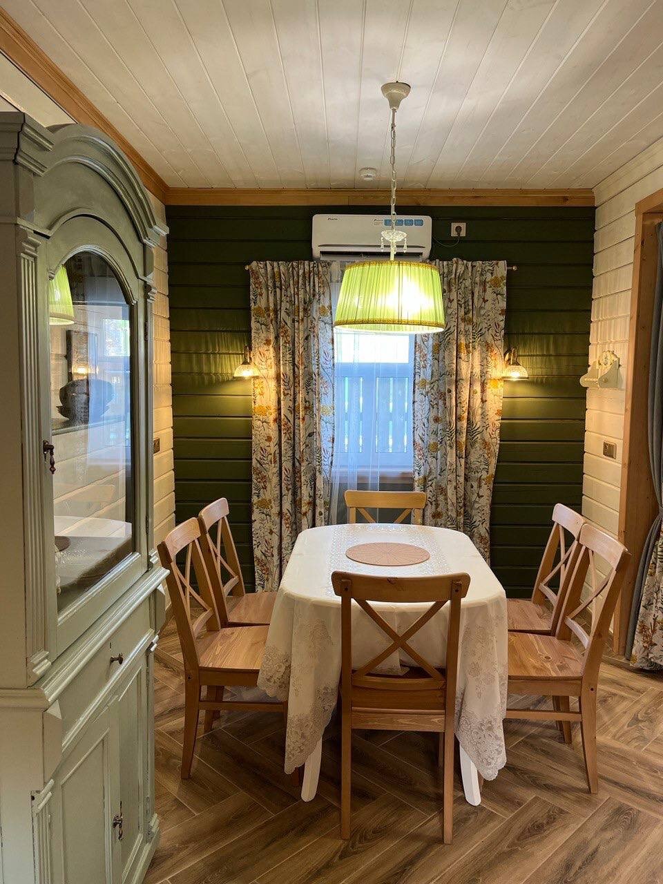 Фото Yellow Stars Inn