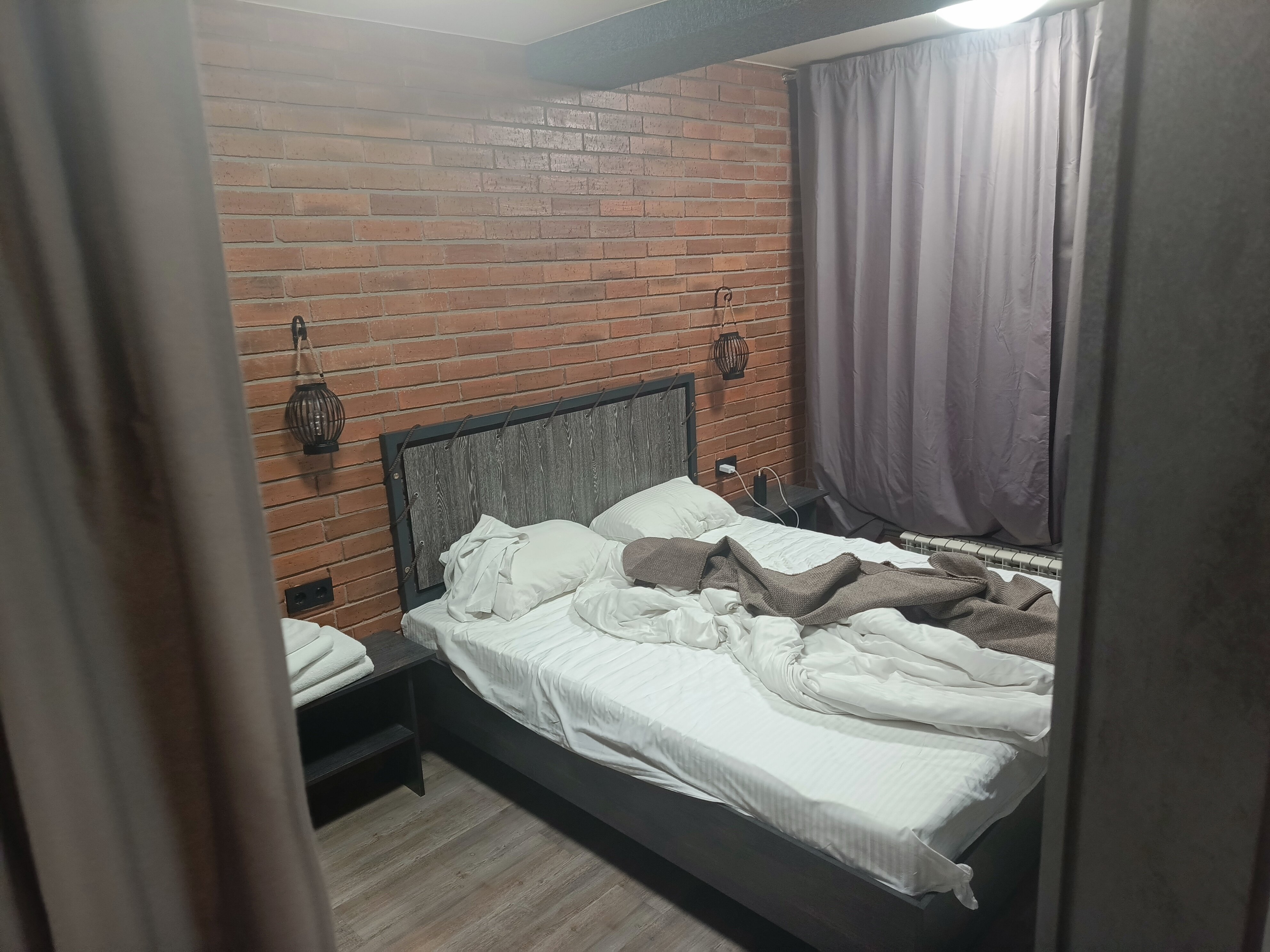 Фото Есенин Локус