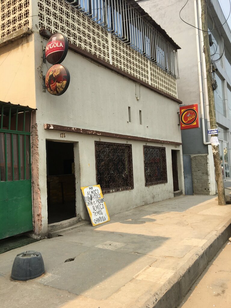 Bar, pub Bar Chandell, Loanda, photo