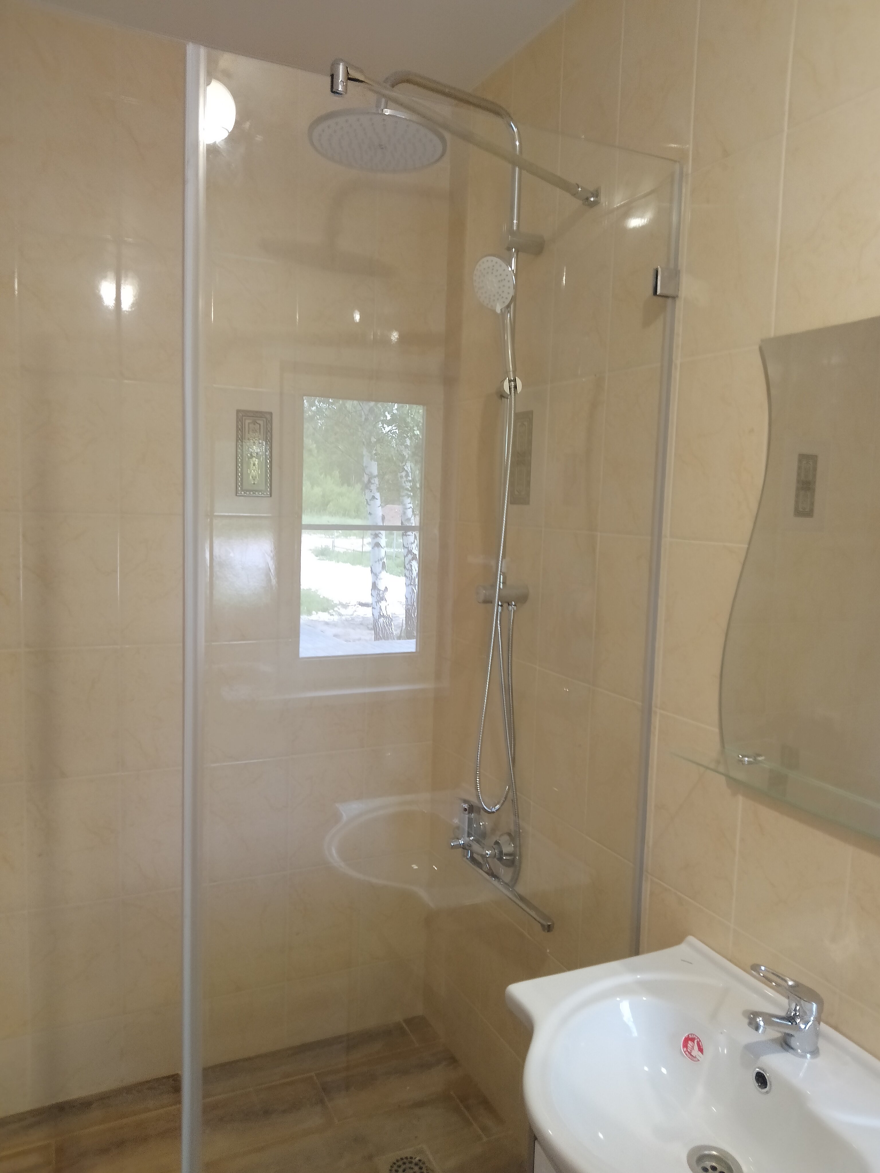 Фото У озера Тасканка