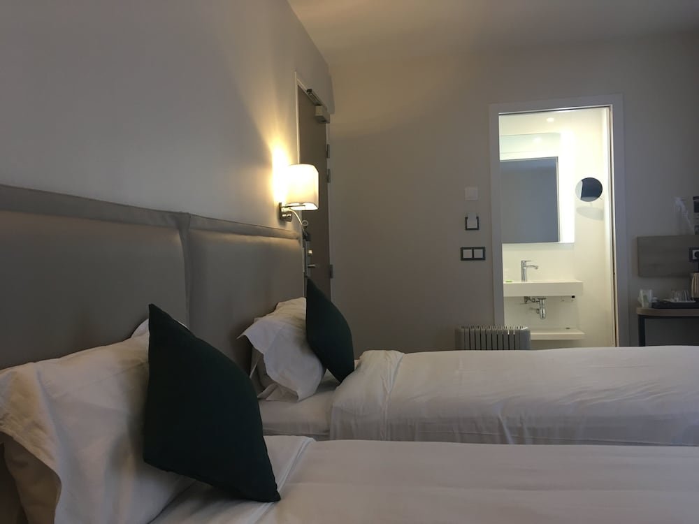 Фото Courcelles Médéric