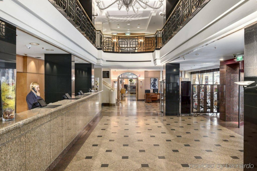 Фото отеля 2