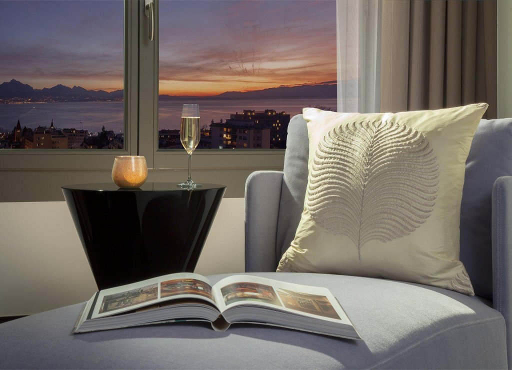 Фото Royal Savoy Hotel & SPA Lausanne