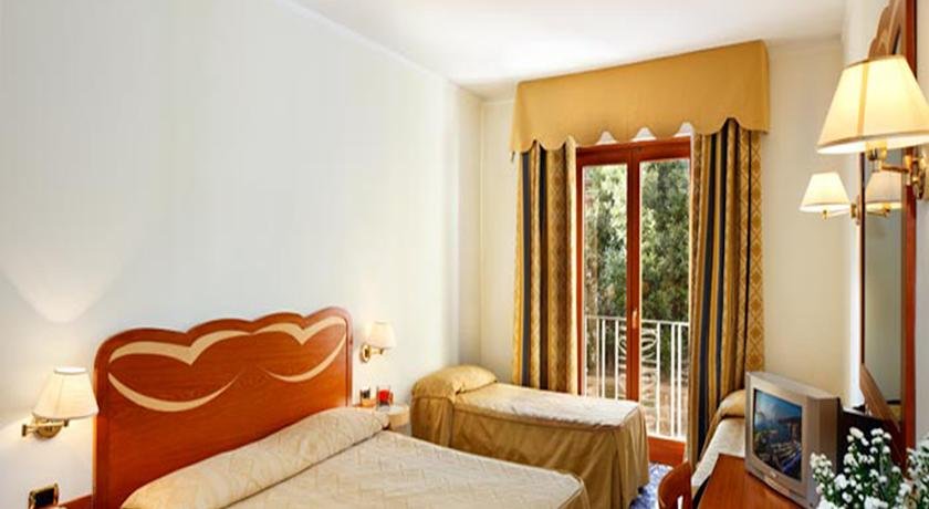 Фото Hotel Albatros