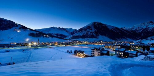 Внешний вид отеля Hotel Galli's - Centro в Ливиньо, фото 4
