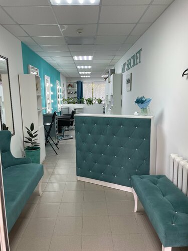 Жыртылған жопы бар анальды секс