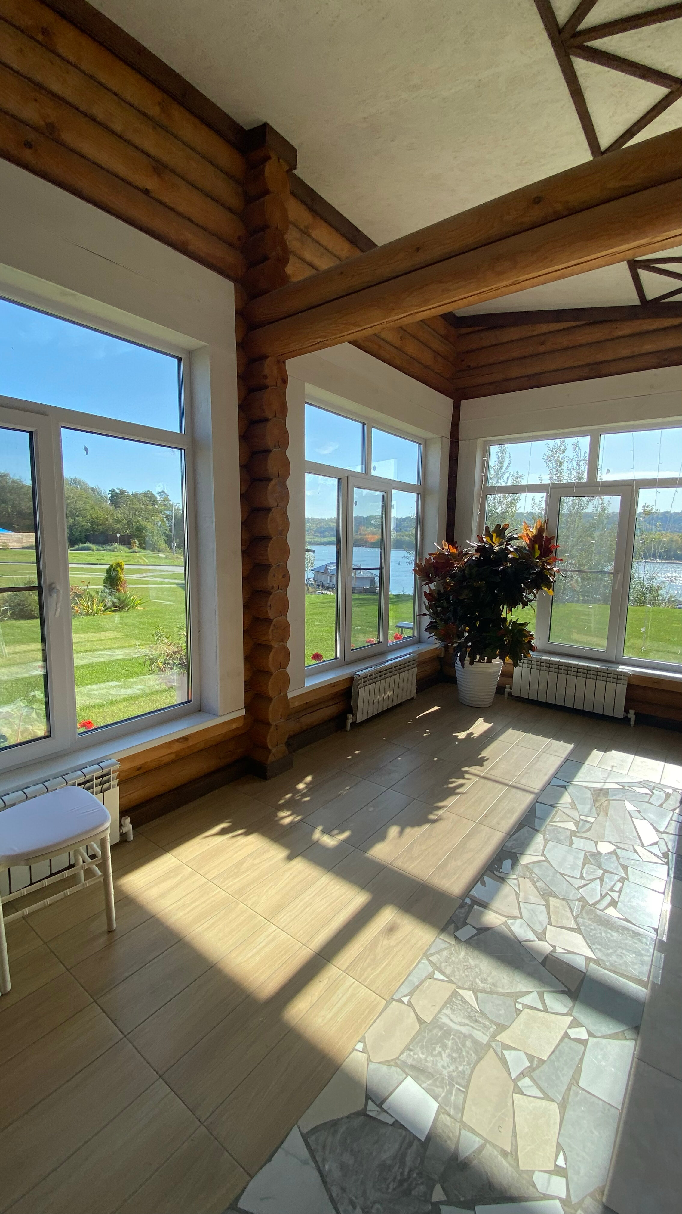 Фото Адмирал