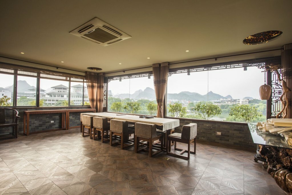 Фото Aroma Tea House