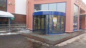 Q Store (Grazhdanskiy Avenue, 41), tobacco and smoking accessories shop