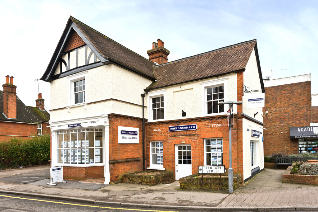 Real estate agency John D Wood & Co. Estate Agents Cobham, England, photo