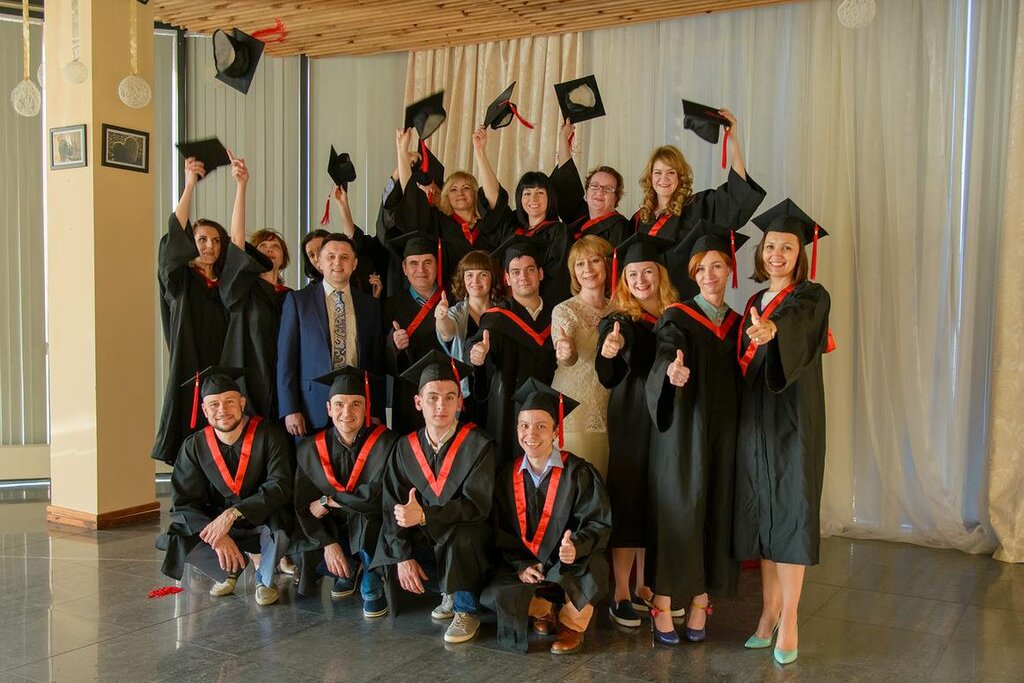 كلية إدارة الأعمال Sseu, High school of management ، سامارا، صورة