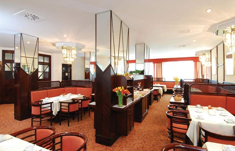 Фото Mercure Hotel Raphael Wien