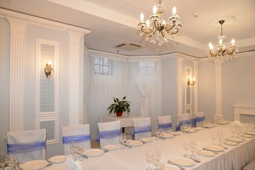 Гостиница Самсон в Петергофе