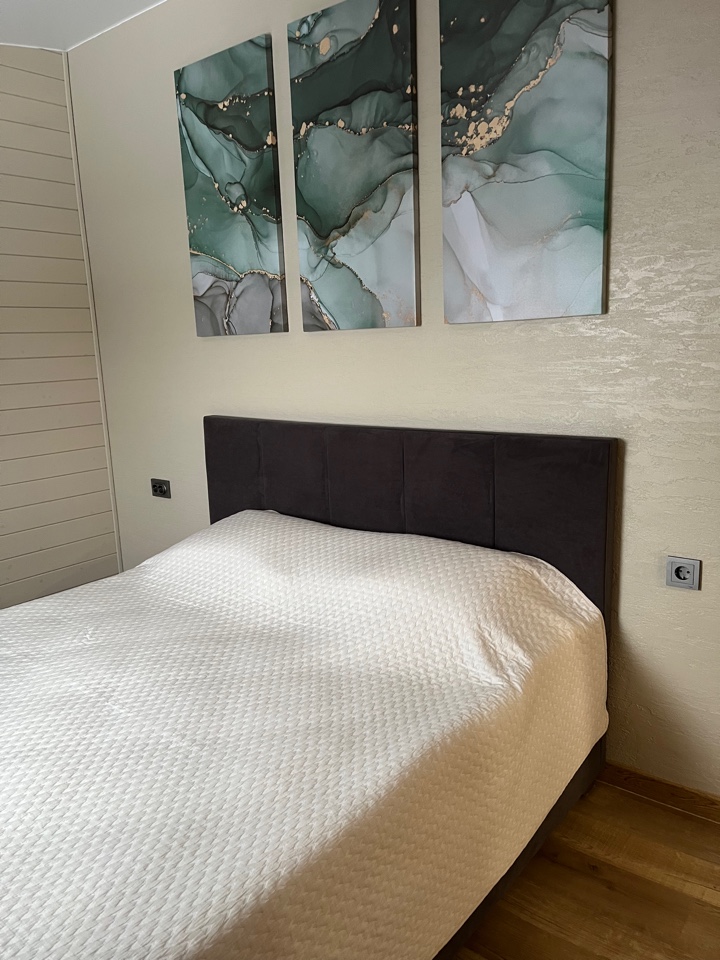 Фото Светлый