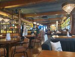Scandalist (Istiqbol street, 8) ، مطعم