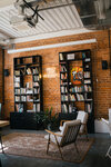 Prostaya Neformalnost (L'va Tolstogo Street, 3), librería