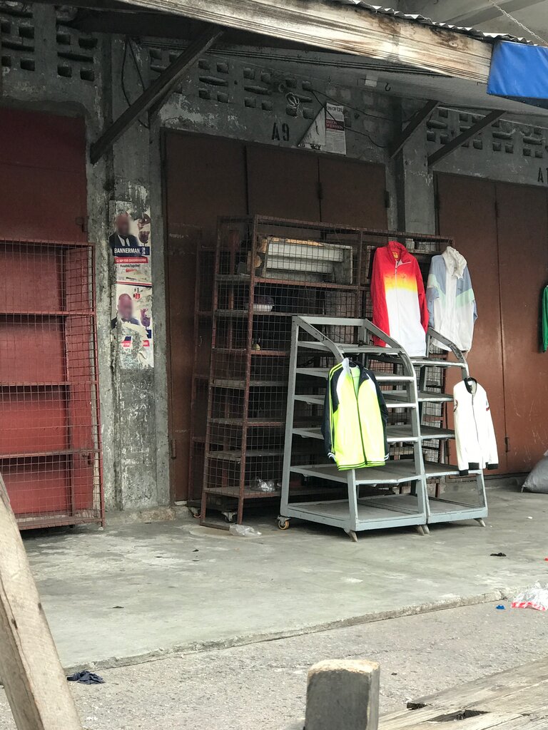 Warehouse services Room A9, Accra, photo