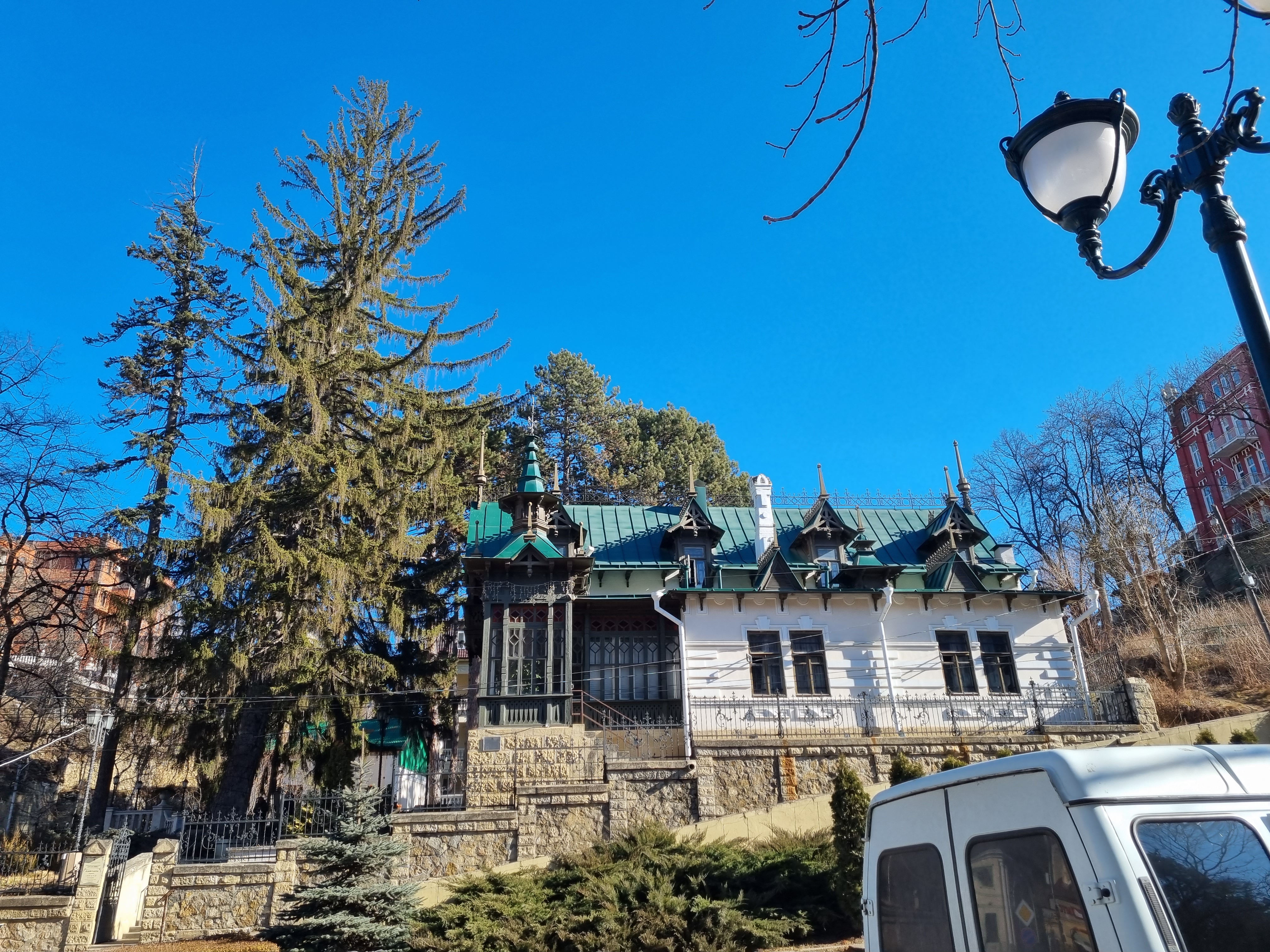 Фото Нарзан Вест